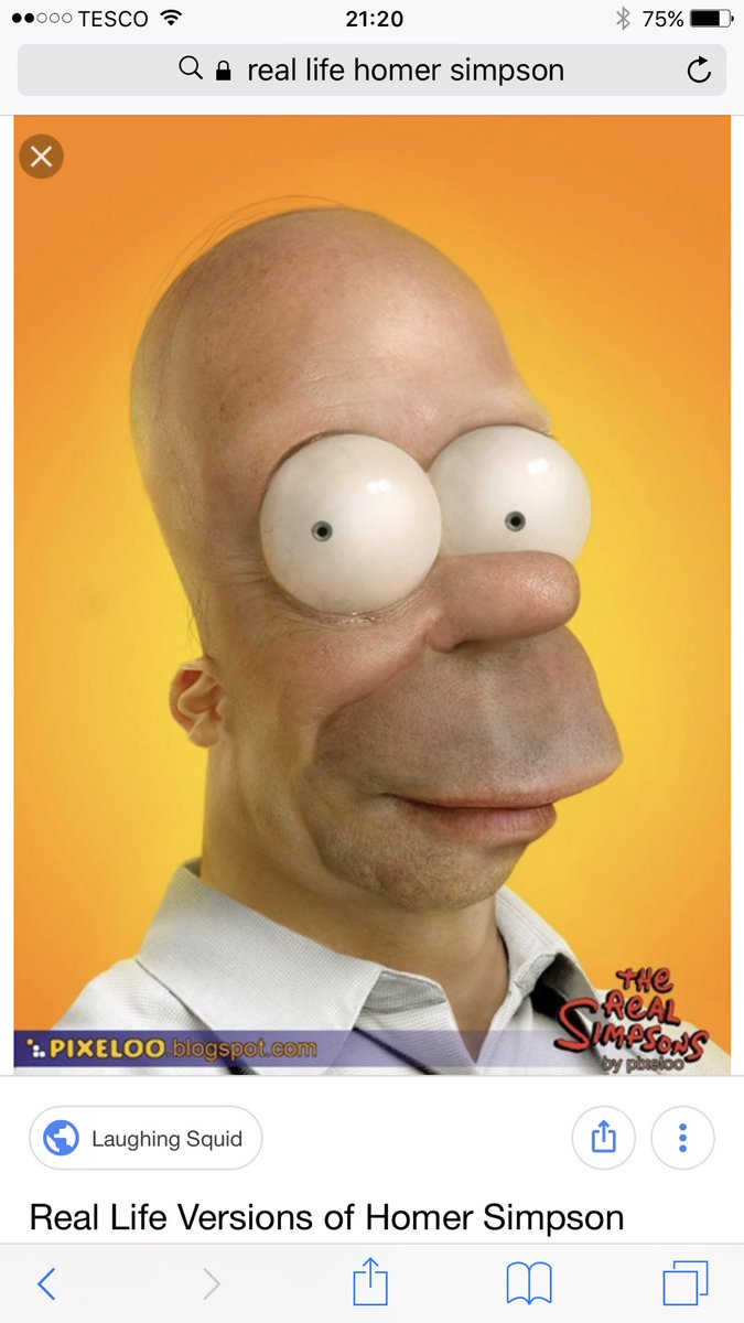 GoKissYourDad's tweet photo. Does homer Simpson wear a shirt or a polo ??????? https://t.co/0z94QHmTsH