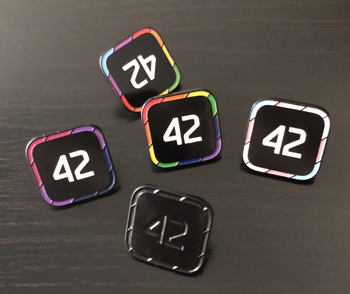 widiger_anna's tweet photo. They are here! @jamesthomson @pcalc #42 https://t.co/Gvtn3hXqVu