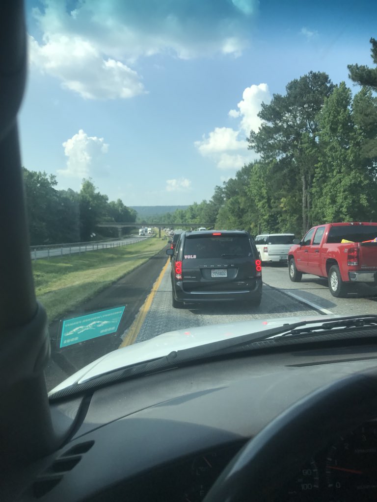 matpoolemusic's tweet photo. If this traffic in Alabama is anything less then a downed UFO I’m calling Saben with a complaint. https://t.co/zYxmT8xIYq