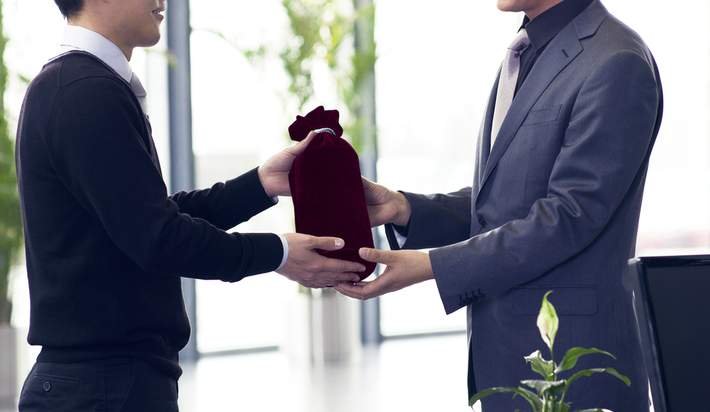 Get fresh ideas for advertising gifts and gear twice a monthly. otbd.it/8PY1g300