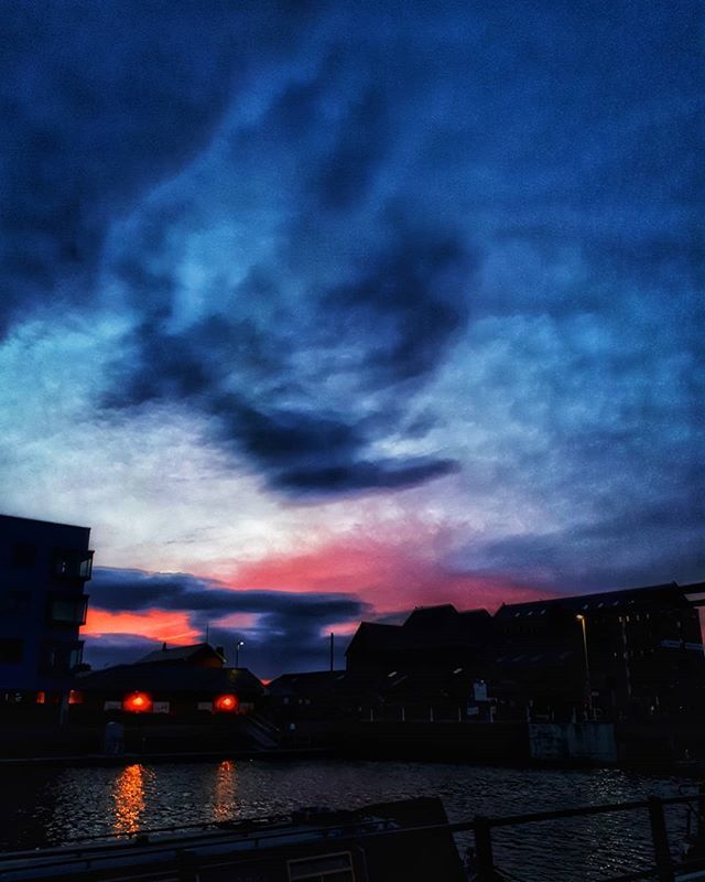 PoetNeininger's tweet photo. Gloucester Docks by night. *
#poetry #shortpoetry #Gloucester #Gloucestershire #PoetJordan https://t.co/e7qP32G4xX #writing #poet #NewPoetry #writer #poetrycommunity #poetsofinstagram #writersofinstagram #life #words #written #by #me #ig_countryside #… https://t.co/nAXUBoPgsZ https://t.co/NHpG06P8mr