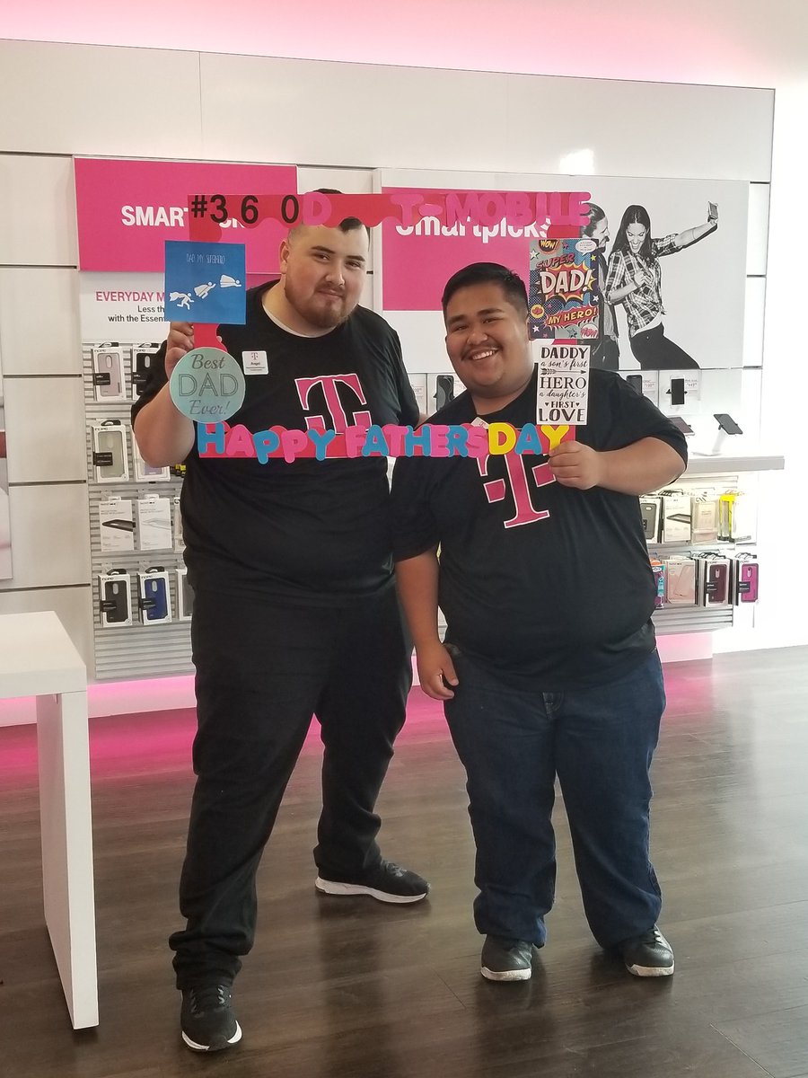 MariaC_4008's tweet photo. Come on in and treat you dad to the best BOGO promotions around town our sales on speakers!!! #SeriousFun #AreYouWithUs #FathersDay #BOGO #SuperDad #360D @ANGEL_E_W @JohnLegere @JoseLazaroSuar1 @onblanco7 https://t.co/G3lDpVA9TL