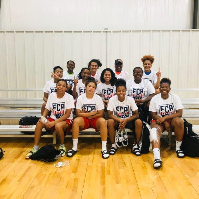 AspasiaAngelou's tweet photo. JM's LadyBears attended FCA Team Camp @ Solid Rock Gym - finishing 4th overall of 8 teams. Many thanks to our awesome Coach Derrick, Coach Hall and Coach Gina for ensuring our teams are growing in skill & unity! #JMBears #ProudPrincipal #BeTheChange @jmbearsokc @OKCPS_Athletics https://t.co/3itUMkX28w