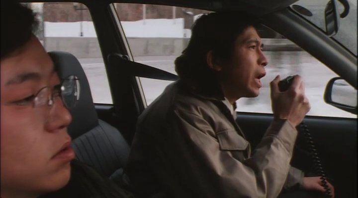 ユウセイ ガメラ２ レギオン襲来の 水曜どうでしょう 的見どころ 写真１ ミスターどうでしょう 鈴井貴之さん 街宣車アナウンスをする市の職員 写真２ Onちゃん こと 安田顕さん 冒頭 自衛隊の出撃を知らせる隊員 一瞬です 見逃すな 写真３ 大泉