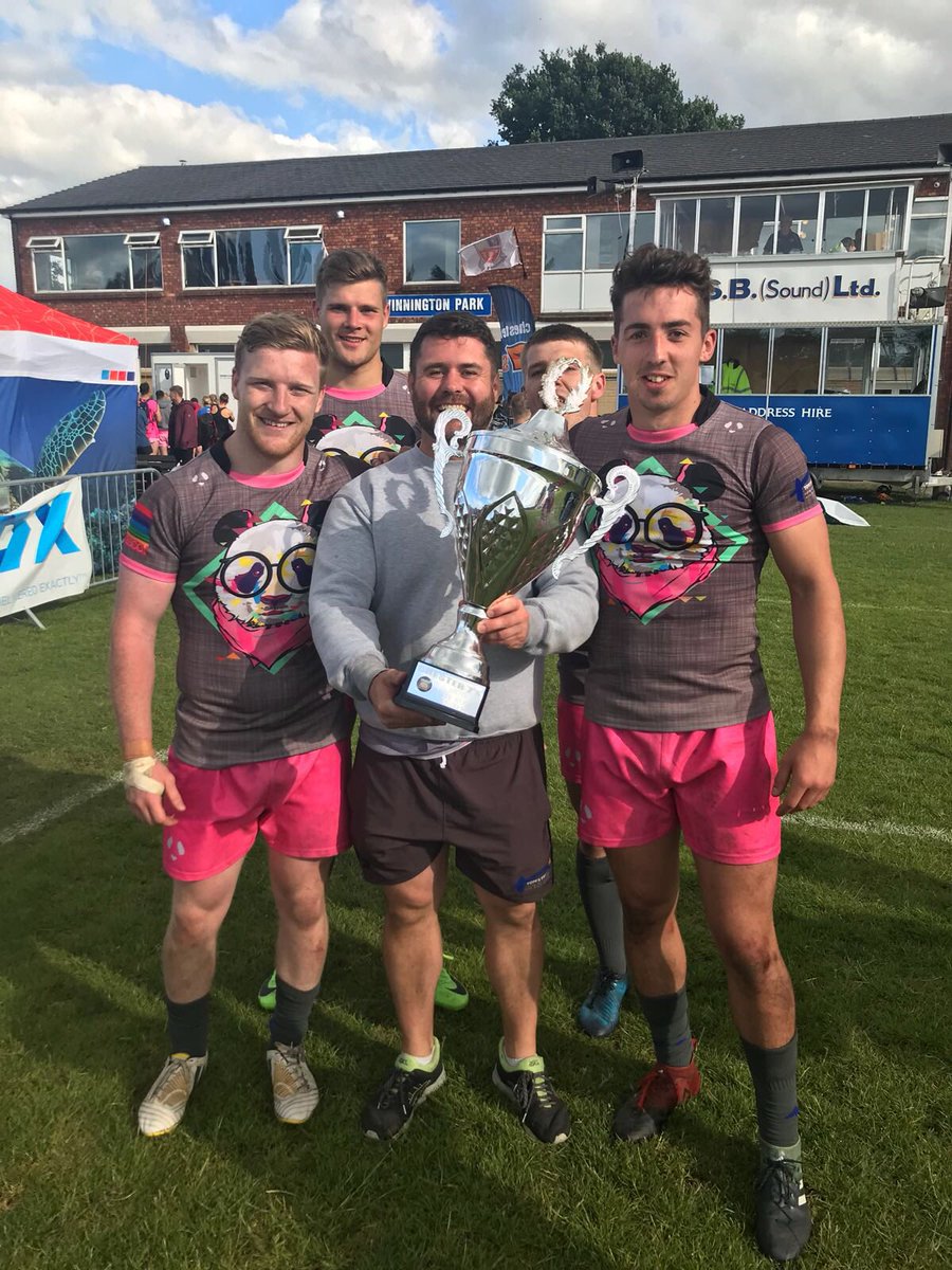 Rob_Jones_9's tweet photo. Super proud of these lads today, exceptional application, hard work and skill, 6 from 6 beating the excellent @inmemoryofmarco in the final. Well@done to our captain @jackfielding12 looking very chuffed with the W. https://t.co/sapalOnngf