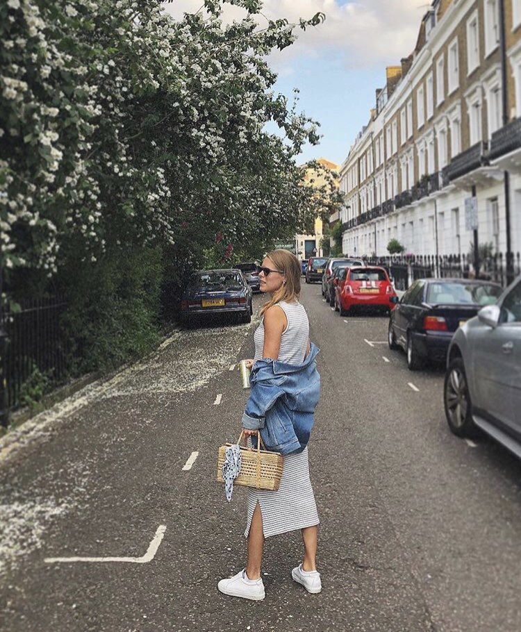 SEVEN FEET APART tweet media