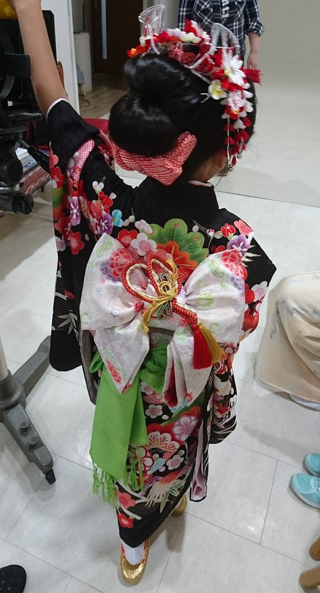 Gakku 七五三の写真を前撮り 頭は自毛 これで乾かすのに時間かかってた髪をようやく切ることができる 学校プール開始までにも 前歯が抜けるまでにも間に合いました Gakku 七五三の写真を前撮り 頭は自毛 これで乾かすのに時間かかってた髪をようやく切ることができる 学校プール開始までにも 前歯が抜けるまでにも間に合いました