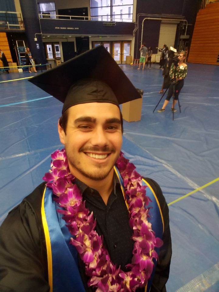 MarathonHeather's tweet photo. Congratulations, Andy! #UCSB2018 https://t.co/Tc7UvyyoIu