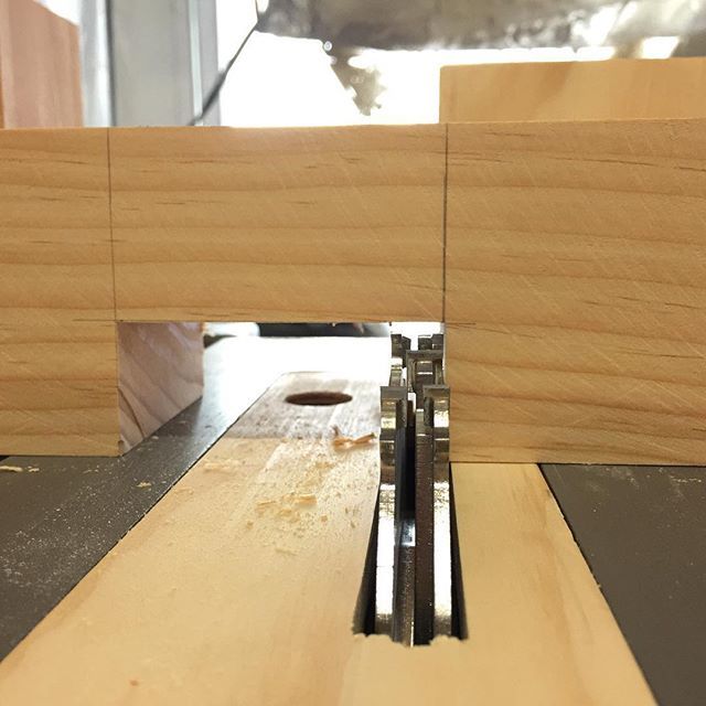 emarkathome's tweet photo. Doing half laps on the table saw is not as tiring as running half laps at track ๐... or is it? Which do you prefer?
.
.
.
.
#woodworking #diycommunity #halflap #woodcraft #carpenter #carpentry #joinery #diy #doityourself #woodworker #shoptime #weekenโฆ https://t.co/UXXCbojbKQ https://t.co/Z9kaNOBg0Q
