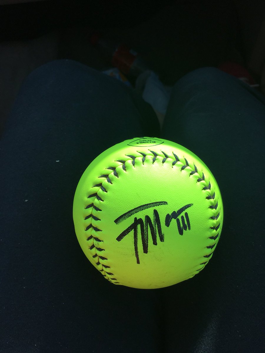 mj239air's tweet photo. @fm3softball was unbelievable!  @FrankMason0 you are the best!  @BenNieIV  thanks for everything!! https://t.co/zDigqmOpv7