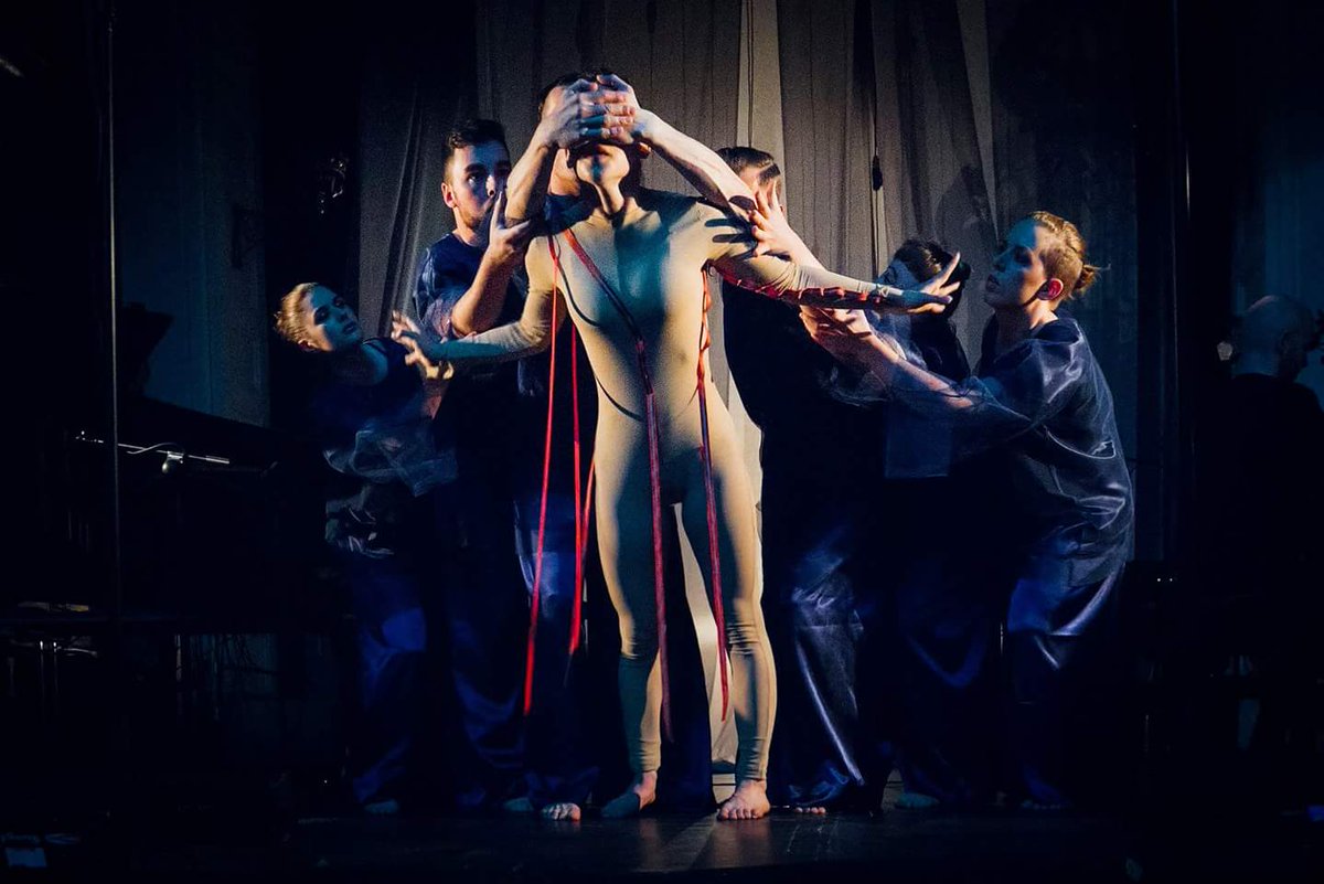 shaunoconnor1's tweet photo. Lads, @In_Clouds_ is nothing short of amazing. @de_Paor take all the bows. 
Everyone else, go and see it tomorrow - Sun 7.30pm - in @TriskelCork. 
Tickets available on the door.
@CorkMidsummer https://t.co/BnRAnOrW40