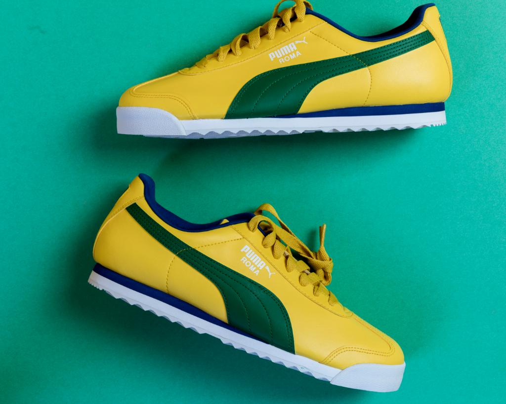 puma roma foot locker