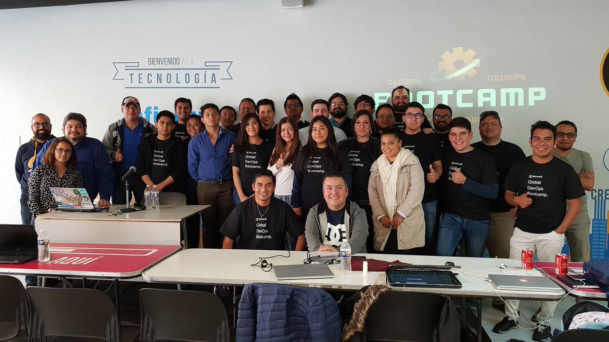 LucioD3v's tweet photo. Excelente audiencia que hubo en el Global DevOps BootCamp México #gdbc / Gracias a todos!! https://t.co/4mJJ4AEPYZ