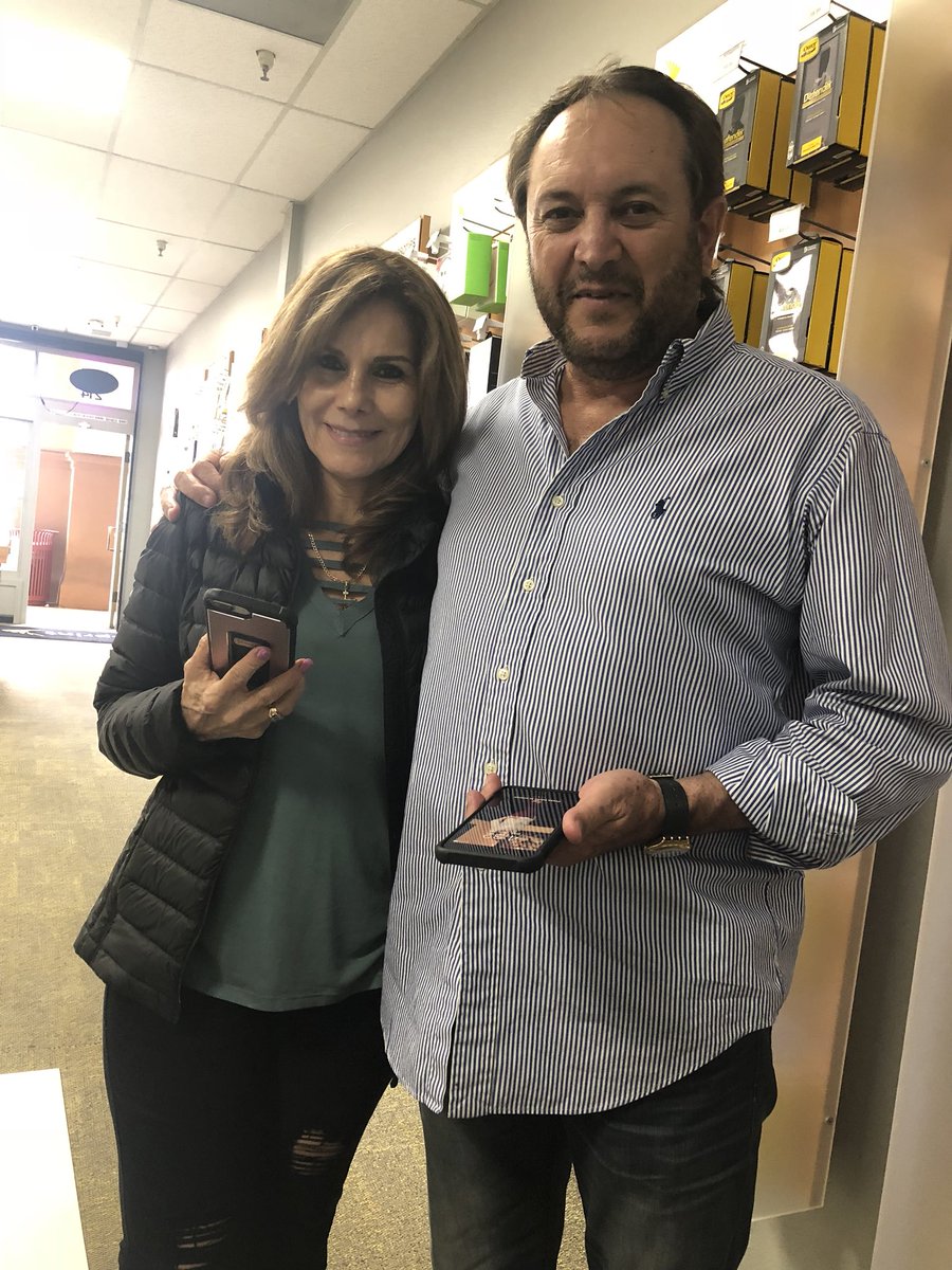 Sharing the love! Perfect Father’s Day present! iPhone 8 Plus Lease one get one📱 <a href="/KristianAllos/">Kristian Allos</a> #SanDiego #TerraNova #ChulaVista