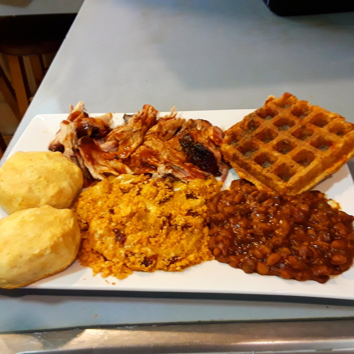 AJLester11's tweet photo. BBQ PICNIC PLATE😏😜😎 #PulledPork #Bacon #Mac #CheddaBay #BiscuitWaffle #BBQBeans #FluffyBiscuits #BBQBeast #FoodBeast #CheeseSLUT #DevourPower #ForkYa #FeedYaSoul #FeastMode #BeastMode https://t.co/Mse8ODgOkg