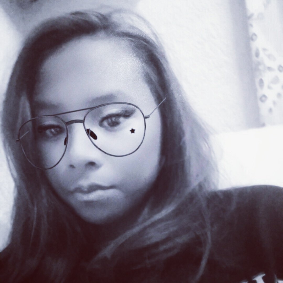 RachelArmy17's tweet photo. It's my Birthday!! 
#14 #blessed https://t.co/Dy75vAYiO8