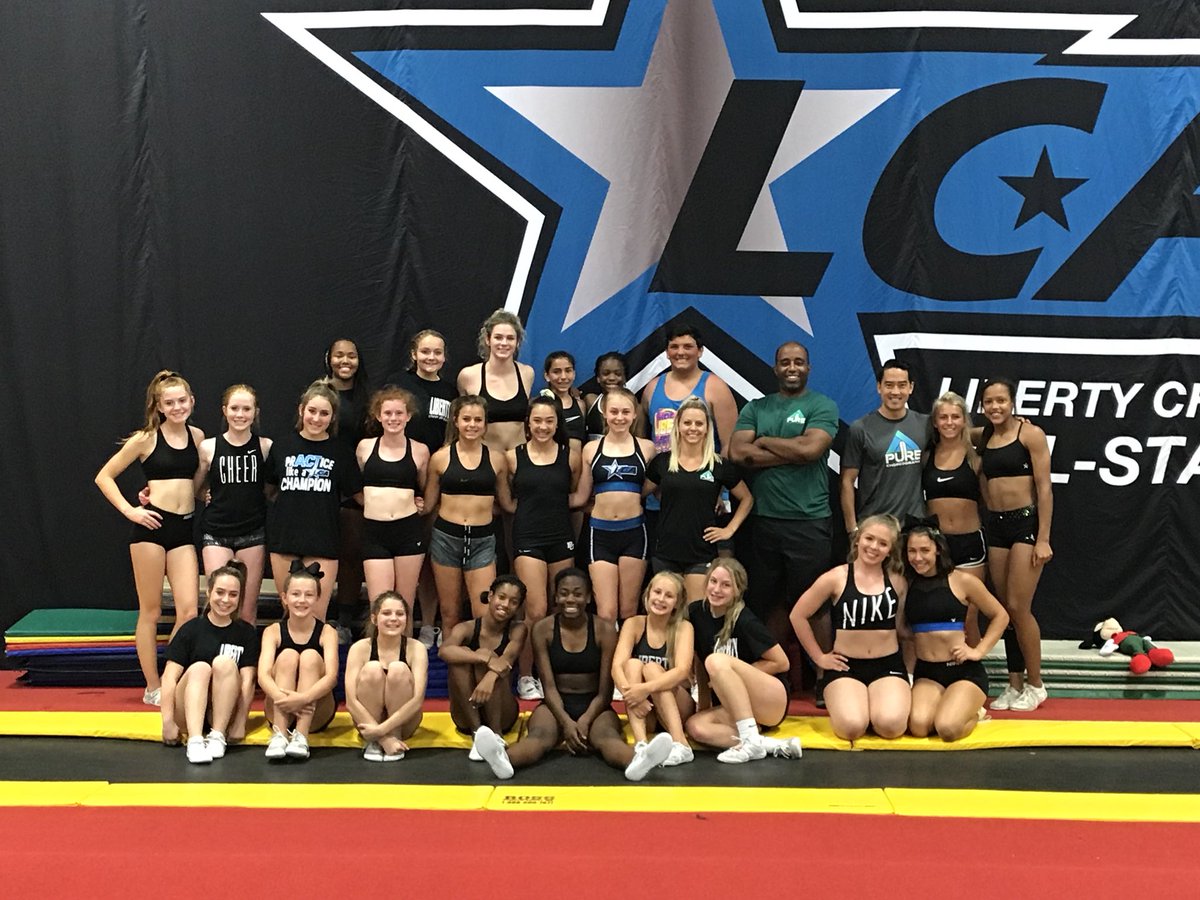 LibertyCheerLCA's tweet photo. Thank you @PureTechCamps for working with our @LibertyCheerLCA athletes this week💙
#LibertyLovesPureTechniqueCamps #LiveLoveLiberty #LCAFam #NewSeasonNewDreams #LibertySeason13 https://t.co/CDKXDxZplB