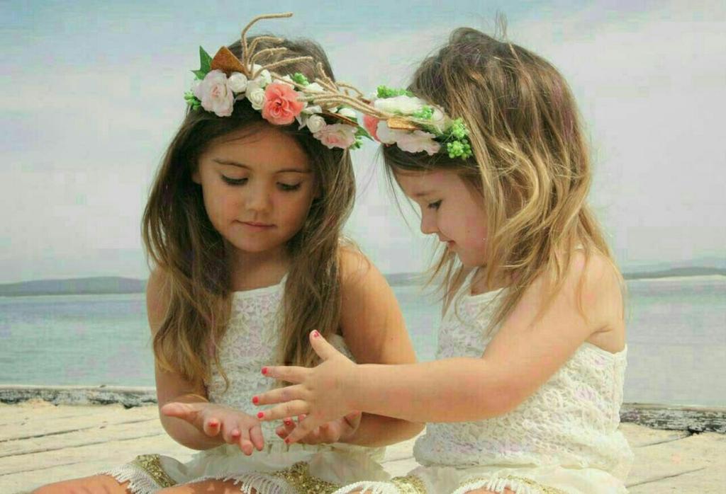 ګبِرتّنِيِّ يِّأّآآهِمَ../دخيلك قوول لللدنياآآ كم عمري
ګبِرتّنِيِّ يِّأّآآهِمَ../ترروح سنين من عمري{تضيع}ومحدمهتم😑😯👌