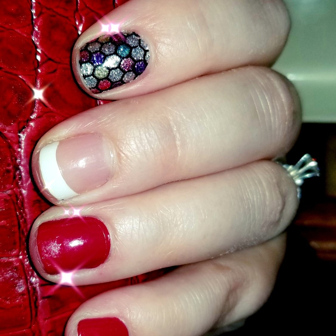 A little bit of everything!! 

#NailPorn #nailpolish #prettynails #colorstreet #manicure