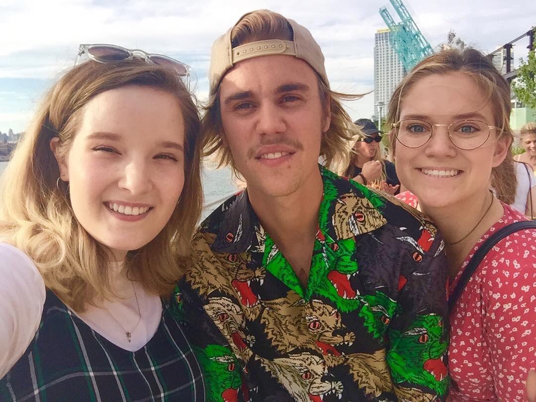 CbaJbco's tweet photo. Justin hoy 16 de Junio, en Williamsburg, New York 💖💕

PD: Se ven tan adorables 😍🙈 https://t.co/hfJ6Srmgvz