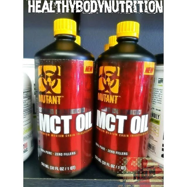 TeamHBN's tweet photo. Trying to lose weight add your mct oil in your coffee or your protein 
MCT OIL (medium chain triglyceride oil) has no trans fat and is specially extracted from coconut oil to provide 6x more MCTs than plain coconut oil (plain coconut oil is only 15% true MCTs [C8 and C10 med… https://t.co/g2UuIeRq92
