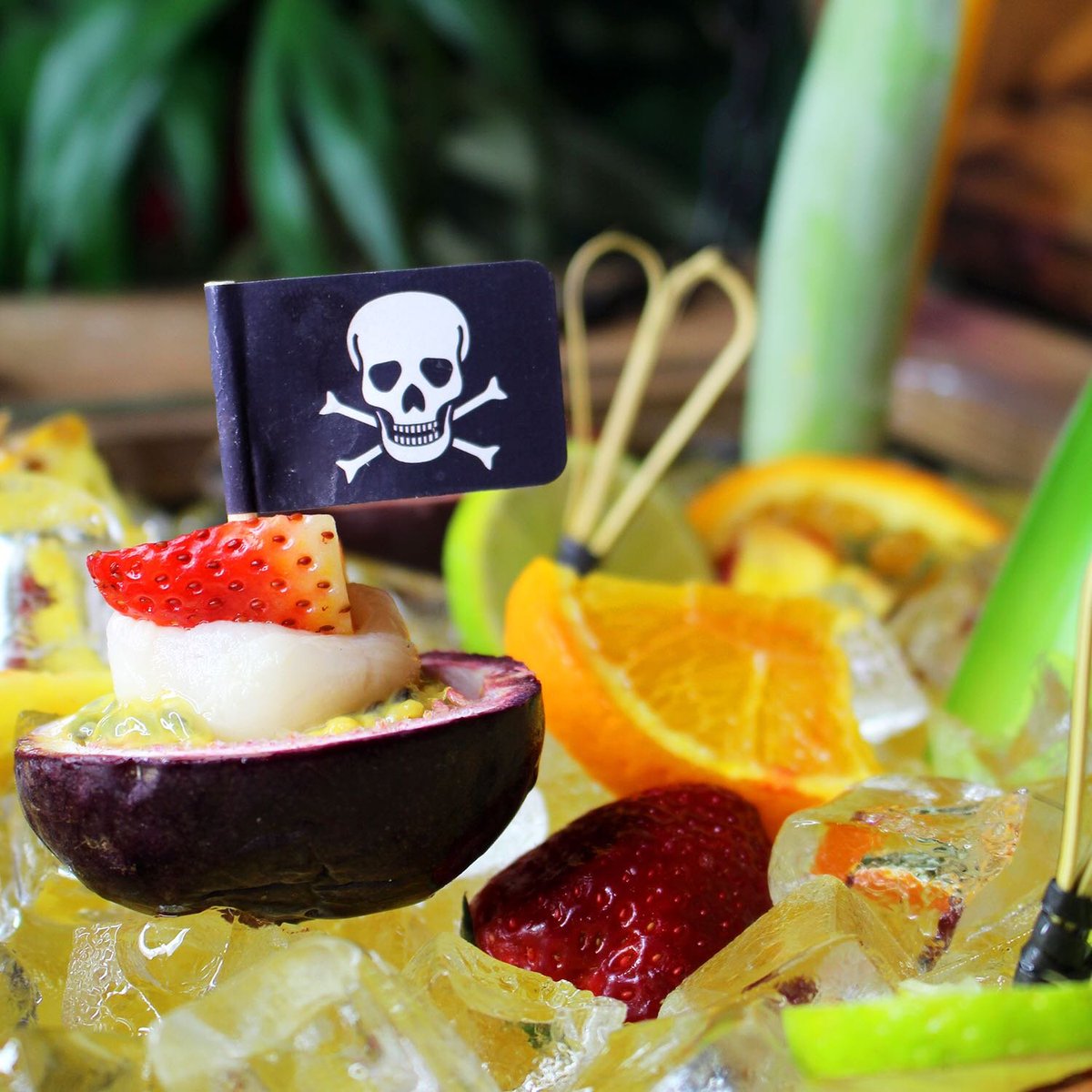 Well last night was one to remember! Our treasure chests wen't down a treat! 🌺🏝 
.
.
#Sunday #SundayThoughts #SundayMood #SundayFunday #SundayVibes #Mahiki #MahikiManchester #MahikiMcr