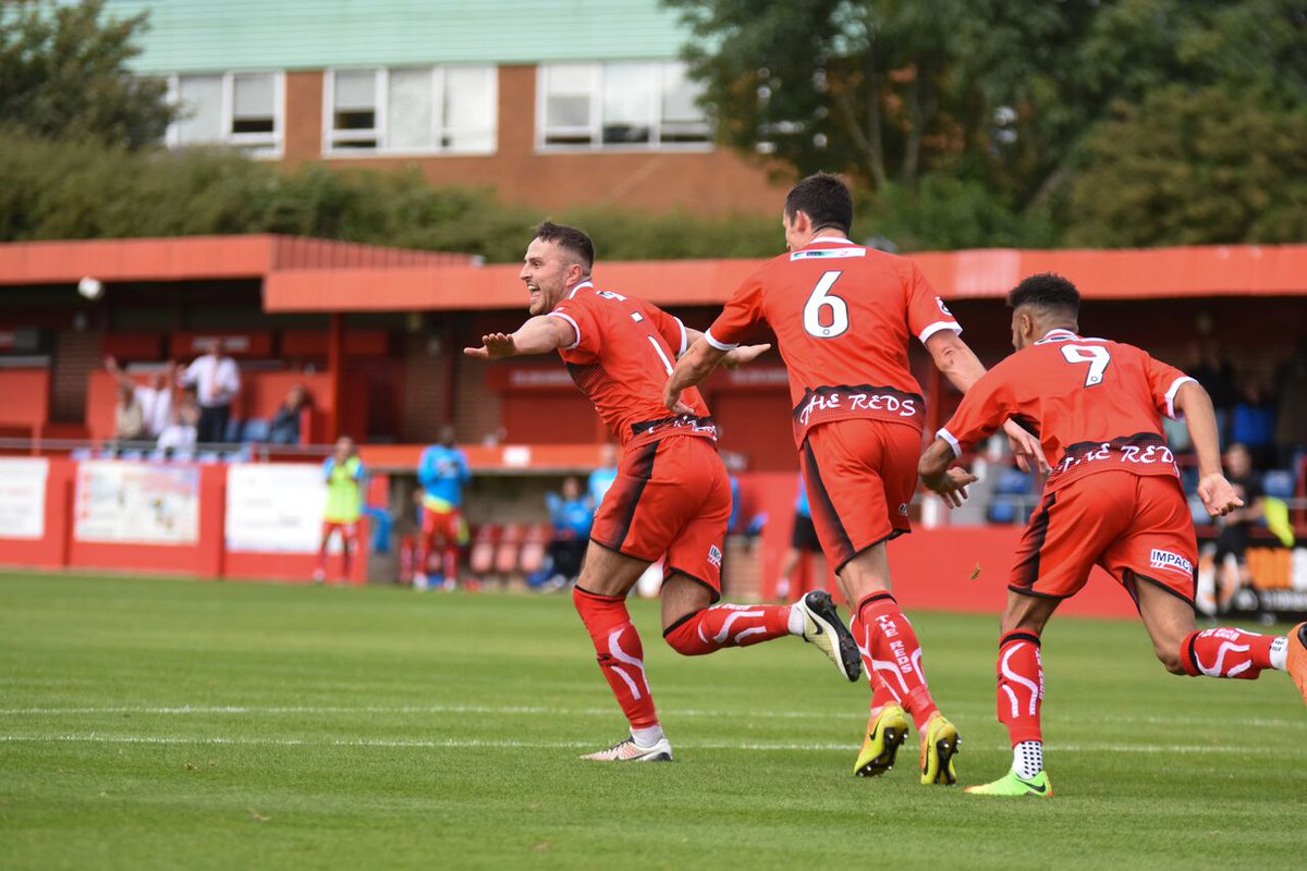 NationalTR's tweet photo. Alfreton Town'da 28 yaşındaki İngiliz defans oyuncusu Luke Shiels ile gekecek sezon için anlaşmaya varıldığı açıklandı. https://t.co/mgOuc8uVSb