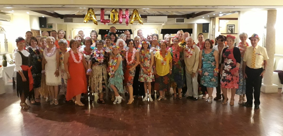 KellenDance's tweet photo. Everyone taking part. Another great night @BedfordHotel1 #fun #sequencedancing https://t.co/RGwixHCZAk