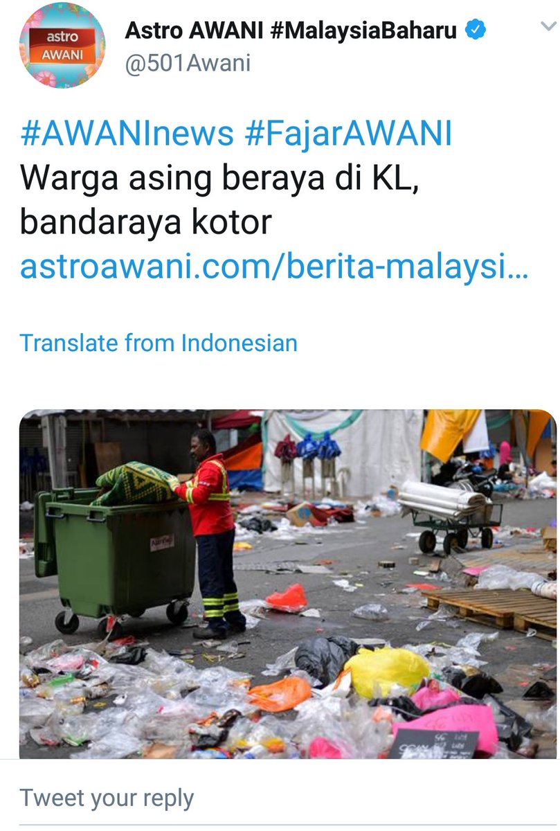 syazwnr's tweet photo. Ok so apa beza? https://t.co/qlycDGQWiA