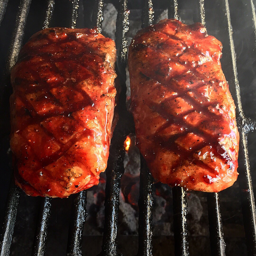 kuhnperalta's tweet photo. Grilled Reverse seared @dartagnanfoods Rohan Duck glazed with a Michigan Cherry preserve reduction sauce. Served with caramelized onion mashed potatoes! #duck #rohanduck #dartagnanfoods #homecook #FoodFlock #Grilling #SaturdayVibes https://t.co/0KkHo4v1ri