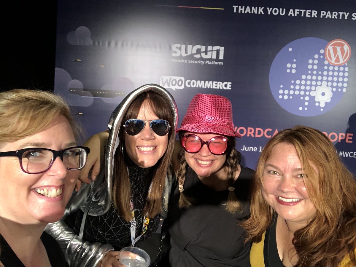 JenMillerPhD's tweet photo. Amazing after party and camp @jennybeaumont @DeFries @TacoVerdo and @WCEurope team. #dvala https://t.co/hHKMKbkXL1