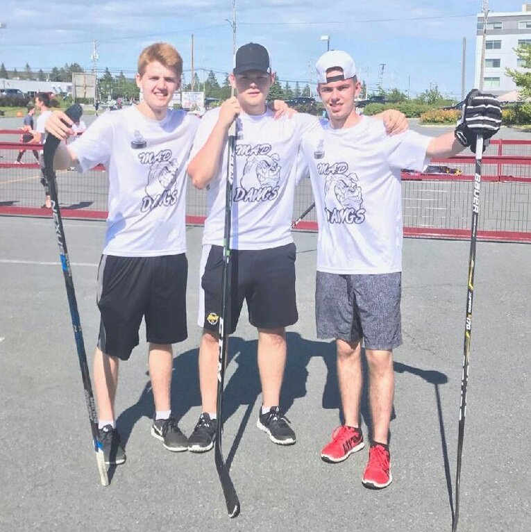 HfxMacs's tweet photo. Macs well represented by the @Tasa_Mad_Dogs this weekend at the inaugural Summer Classic. Some players are working harder than others though. https://t.co/8GdOoI1pQs