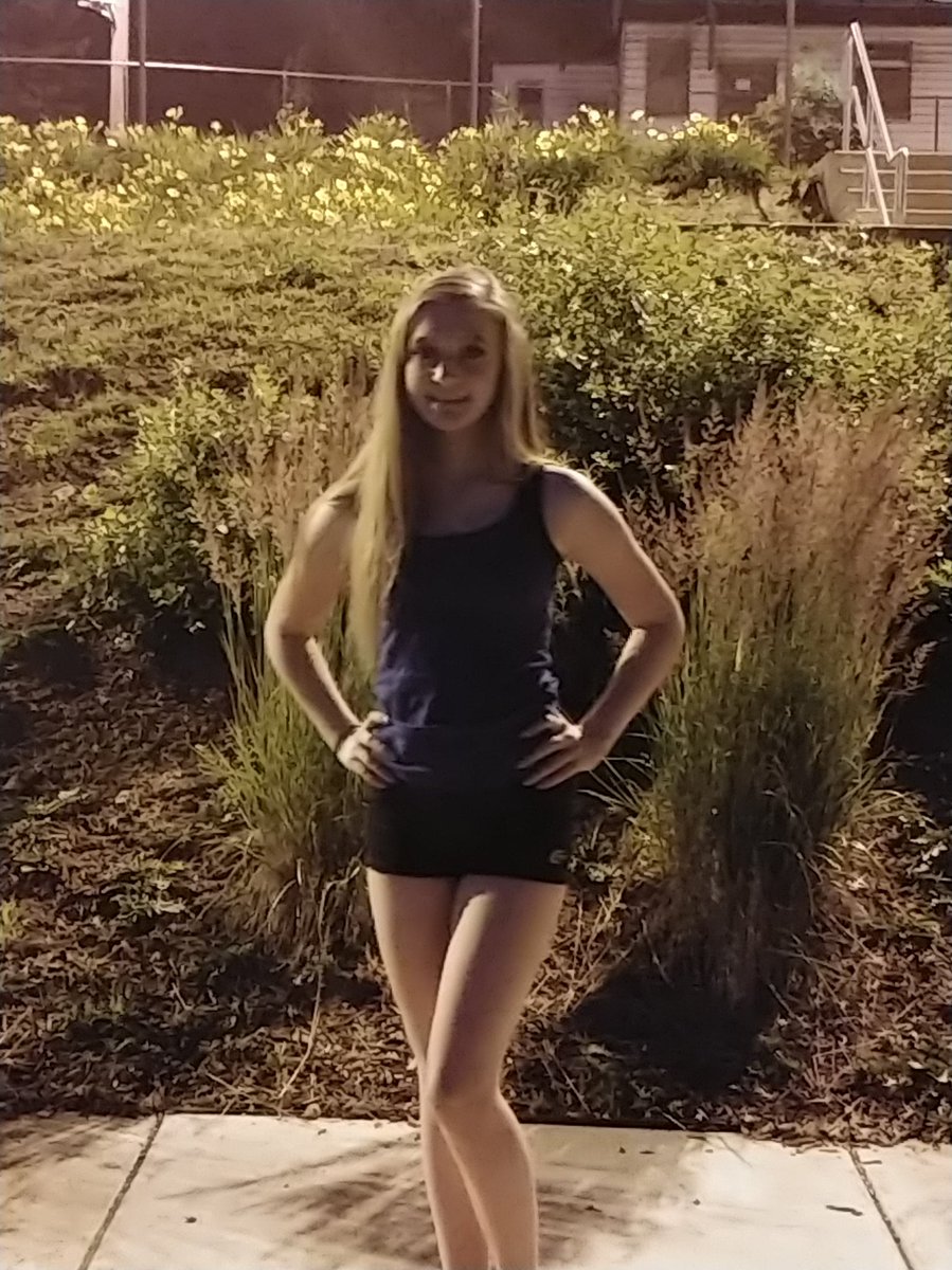 JanelleCheer's tweet photo. Love my Chasse Gear!!! #livelovecheer #mychasseway https://t.co/xODZFouKmq