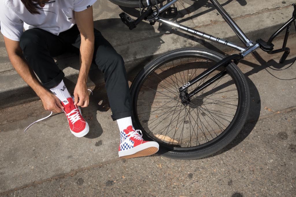 vans sk8 hi foot locker