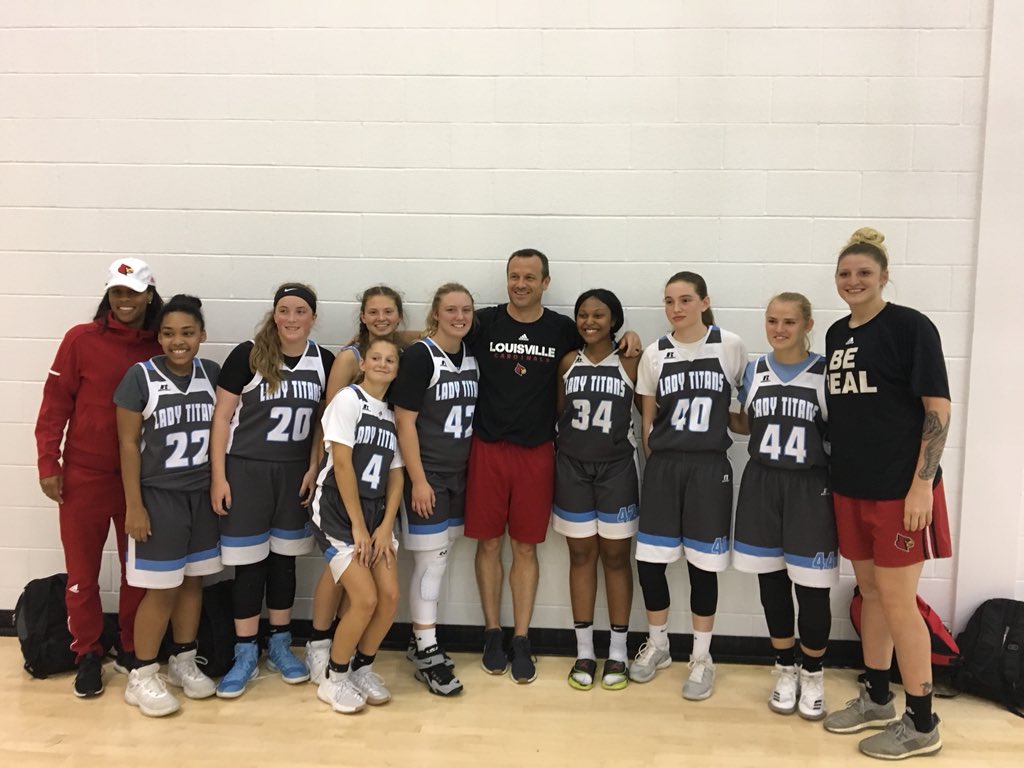 It has been an amazing weekend at <a href="/LouisvilleWBB/">Louisville Women’s Basketball</a> ‘s team camp! Thanks <a href="/CoachJeffWalz/">@coachjeffwalz</a> for the hospitality. 1st class program and 1st class people! Our players will never forget this experience!