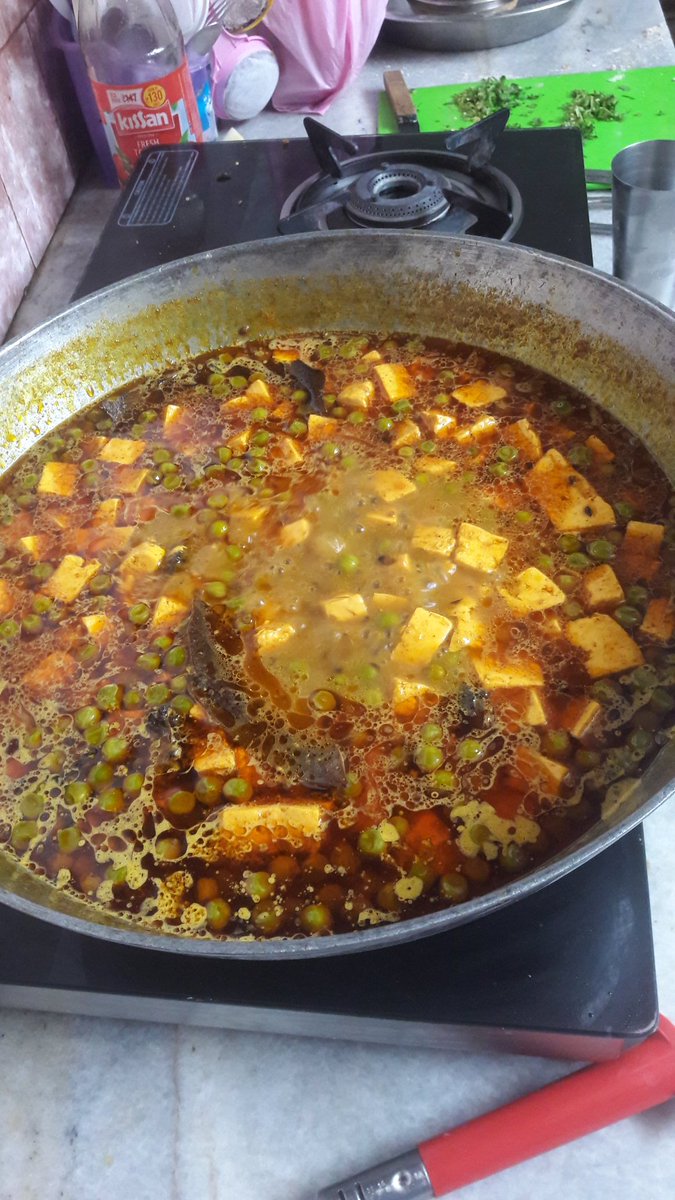 Pratiush_R's tweet photo. And last but not the least #matar_paneer liked by one and all. #FathersDay . https://t.co/u6iXWgp39S
