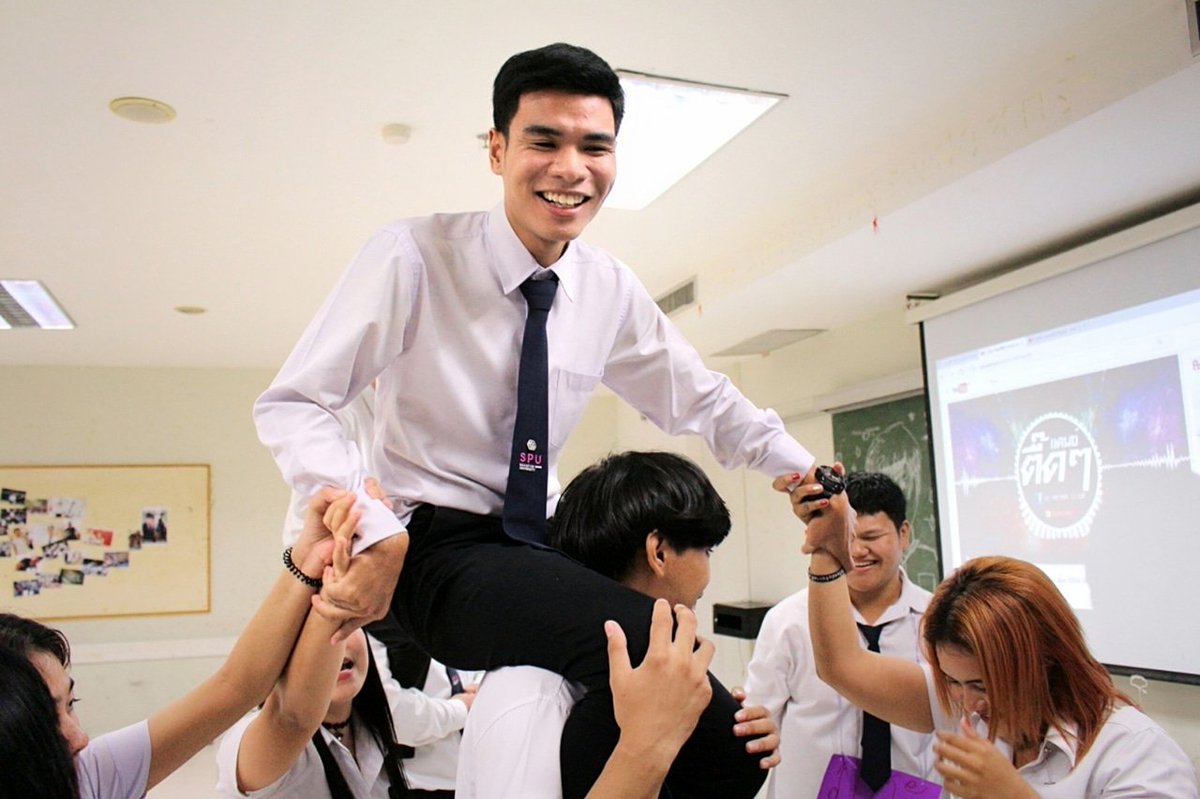 ABonkrathok's tweet photo. สิ่งที่ต้องทำคือหน้าที่ สิ่งที่ต้องมีคือความอดทน ✌✌
#แคปชั่น #แคปชั่นกวนตีน #แคปชั่นคิดถึง #แคปชั่น2018 #แคปชั่นอกหัก #คำคมชีวิต #แคปชั่นสู้ #แคปชั่นเด็ด #แคปชั่นคำคม #แคปชั่นดี #แคปชั่นชีวิต #แคปชั่นเหงาๆ #แคปชั่นสาระ #แคปชั่นยิ้ม #แคปชั่นคนโสด #คิดถึง #แคปชั่นรัก #CHATCHANOK https://t.co/OXC05Qsby7