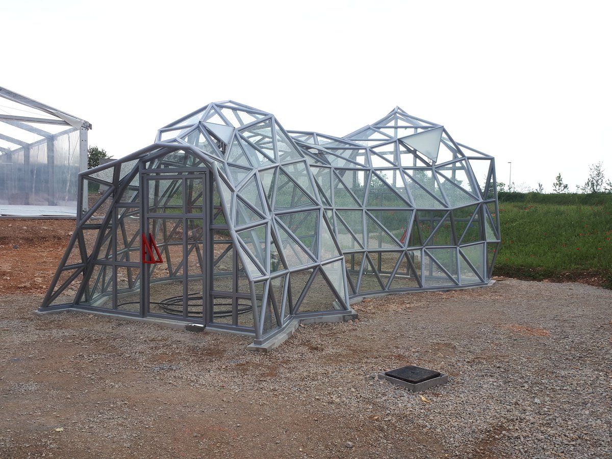 Notre dernière livraison, verrière pédagogique Dijon La Calypso