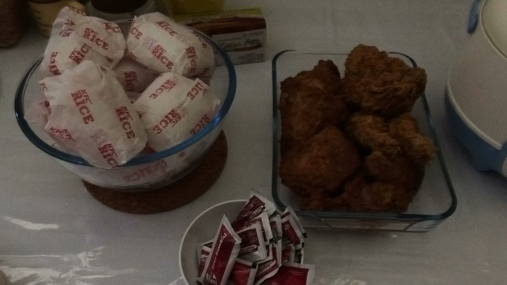 Suguhan lebaran H + 3 be likeeee 😂 #katupekoporsold