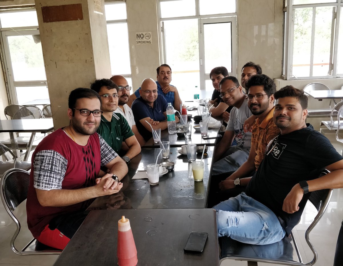Members of Delhi Investors Association met for breakfast and discussed stocks at heritage venue of #indiancoffeehouse