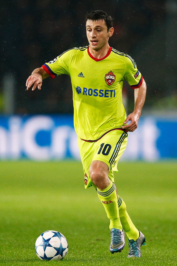 Happy birthday Alan Dzagoev(born 17.6.1990) 