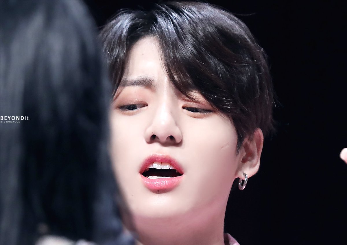 BEYONDIT_0901's tweet photo. 180602
👶👼👶👼👶
#정국 
@BTS_twt https://t.co/KTdusXEvrm