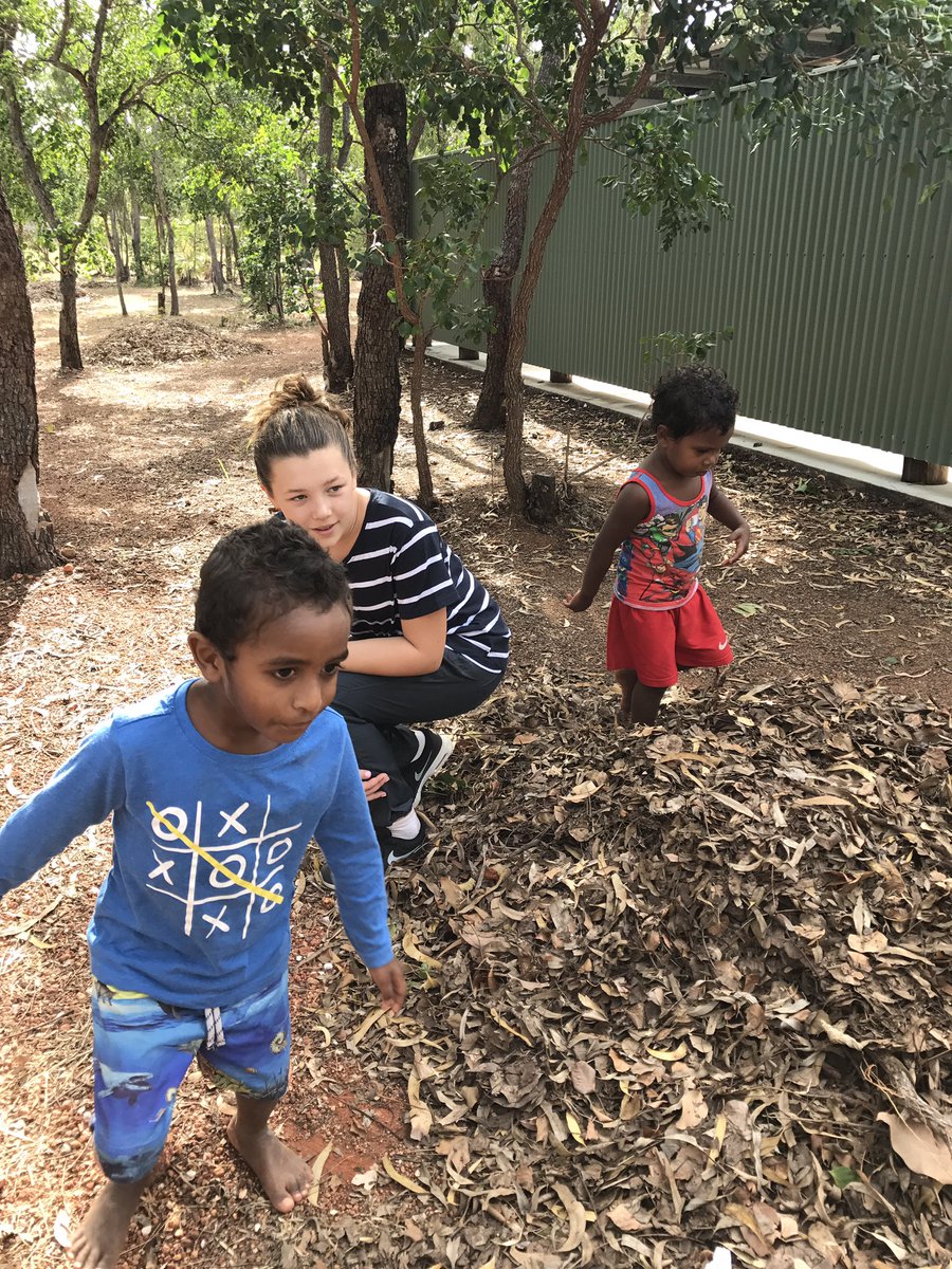 SallyCHill's tweet photo. Making new friends and building connections #mggsinNT @MGGS_SouthYarra @CultureCollege https://t.co/0O0dMDJgb2