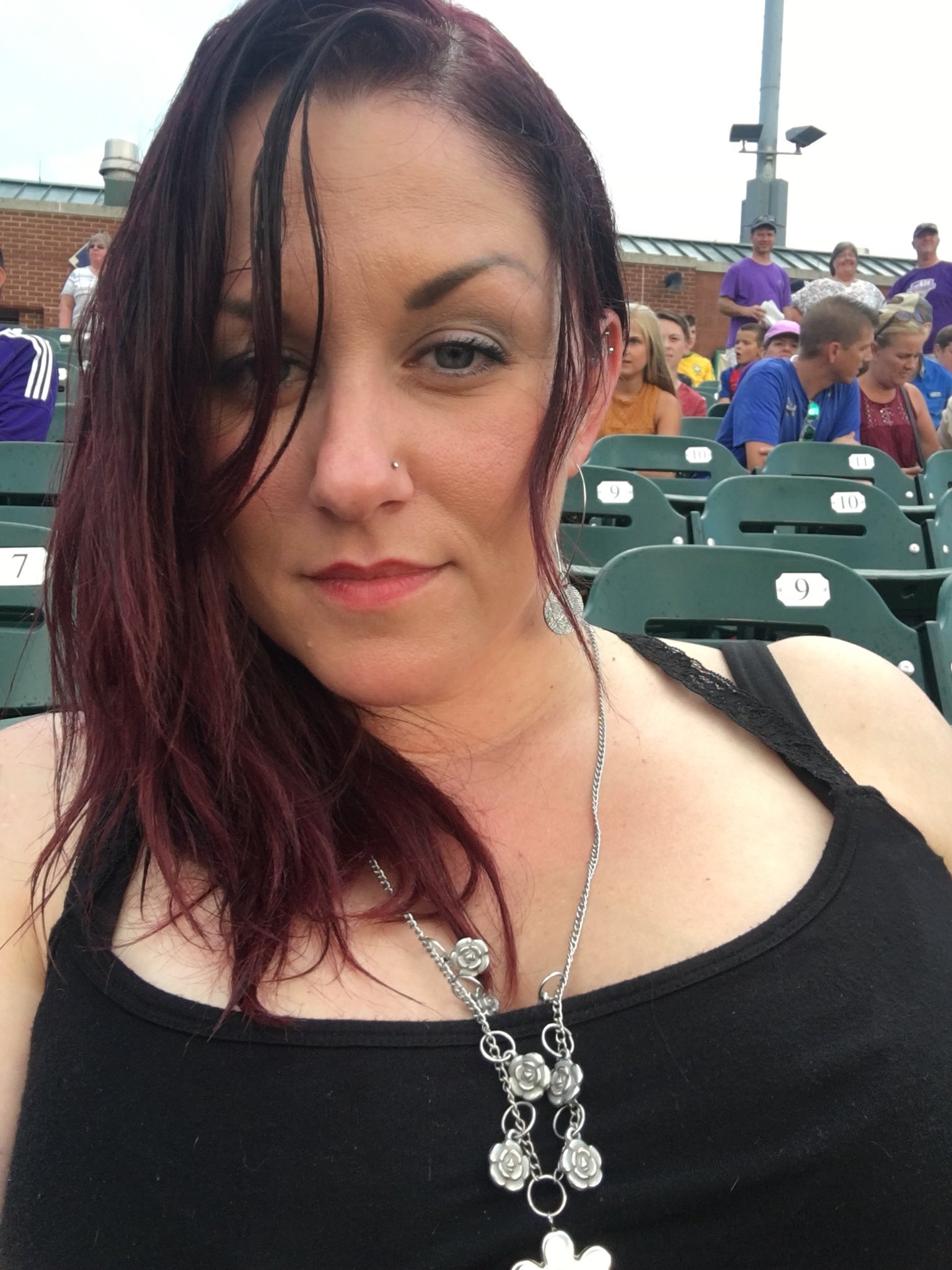 TW Pornstars - 𝐌𝐫𝐬𝐃𝐚𝐫𝐤𝐂𝐮𝐜𝐤𝐨𝐥𝐝. Twitter. If you live in Louisville you may have saw me at the