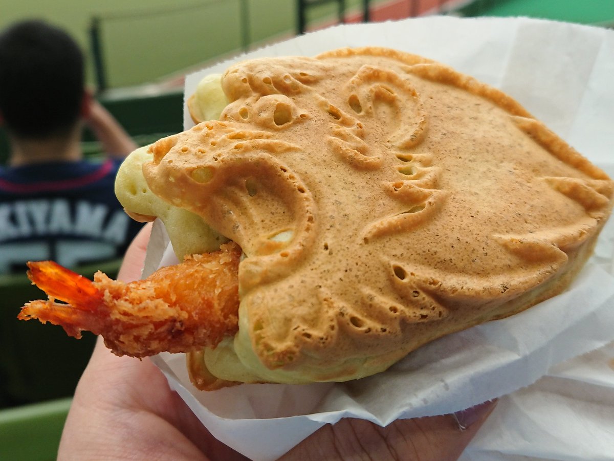 2年ぶりのライオンズ焼き(みそあん) 名古屋っぽいけどやはり以前の