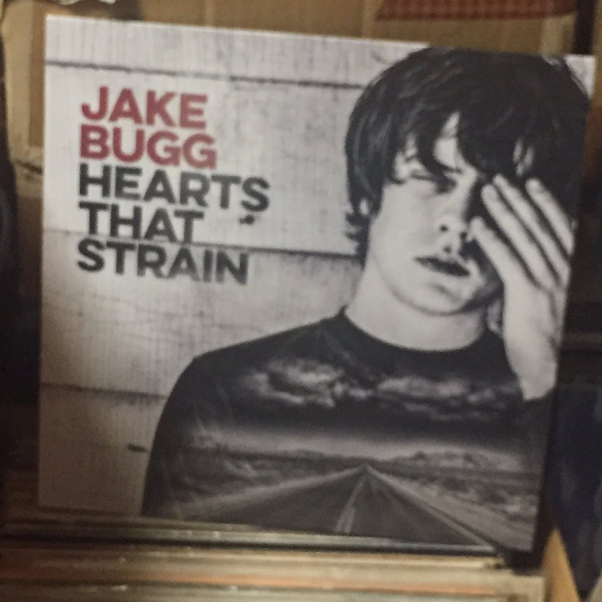 yusukekitanov's tweet photo. #Jakebugg さん知らん間に4枚出してたことをこの前知る。そしてさっきいっちゃん新しいやつ届く。
そのうち生で聴いてみたい。小さい箱で。 https://t.co/XxR6PCWWWw