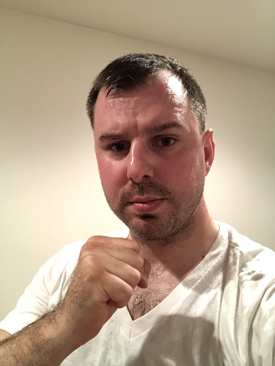 anthonydlarsen's tweet photo. Tonight’s @Beachbody @CoreDeForce R2D3 #MMASpeed workout was exactly what I needed to end the day! It helped me unwind after a great day with the girls! I’m looking forward to tomorrow’s #PowerSculpt workout! 👊🏻💪🏻🔥 https://t.co/lHIBTO55XQ
