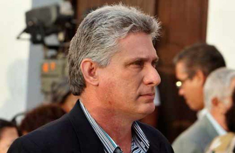 TVVnoticias's tweet photo. El presidente de Cuba, Miguel Díaz-Canel, inauguró en La Habana la nueva sede del Instituto de Hematología e Inmunología, que prevé en los próximos cinco años elevar del 80 al 90% la curación de la leucemia linfoblástica aguda pediátrica en el país #TVVNoticias #TVenezuela https://t.co/zYfhKsDe0u