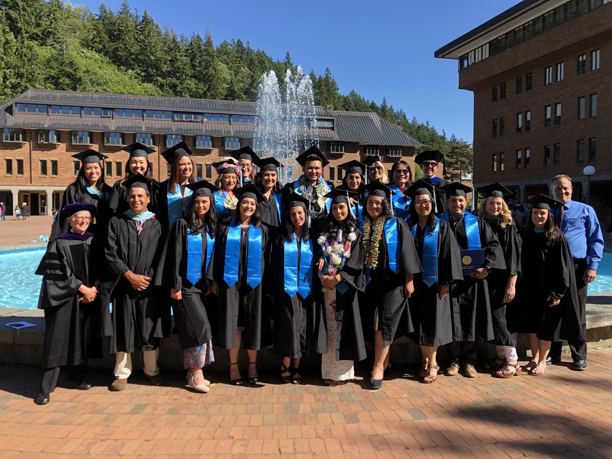 nkallmes's tweet photo. Congratulations to Highline’s Bilingual Teaching Fellows!!!!! #HighlineProud #WeAreHighline https://t.co/JzjqsXwwGQ
