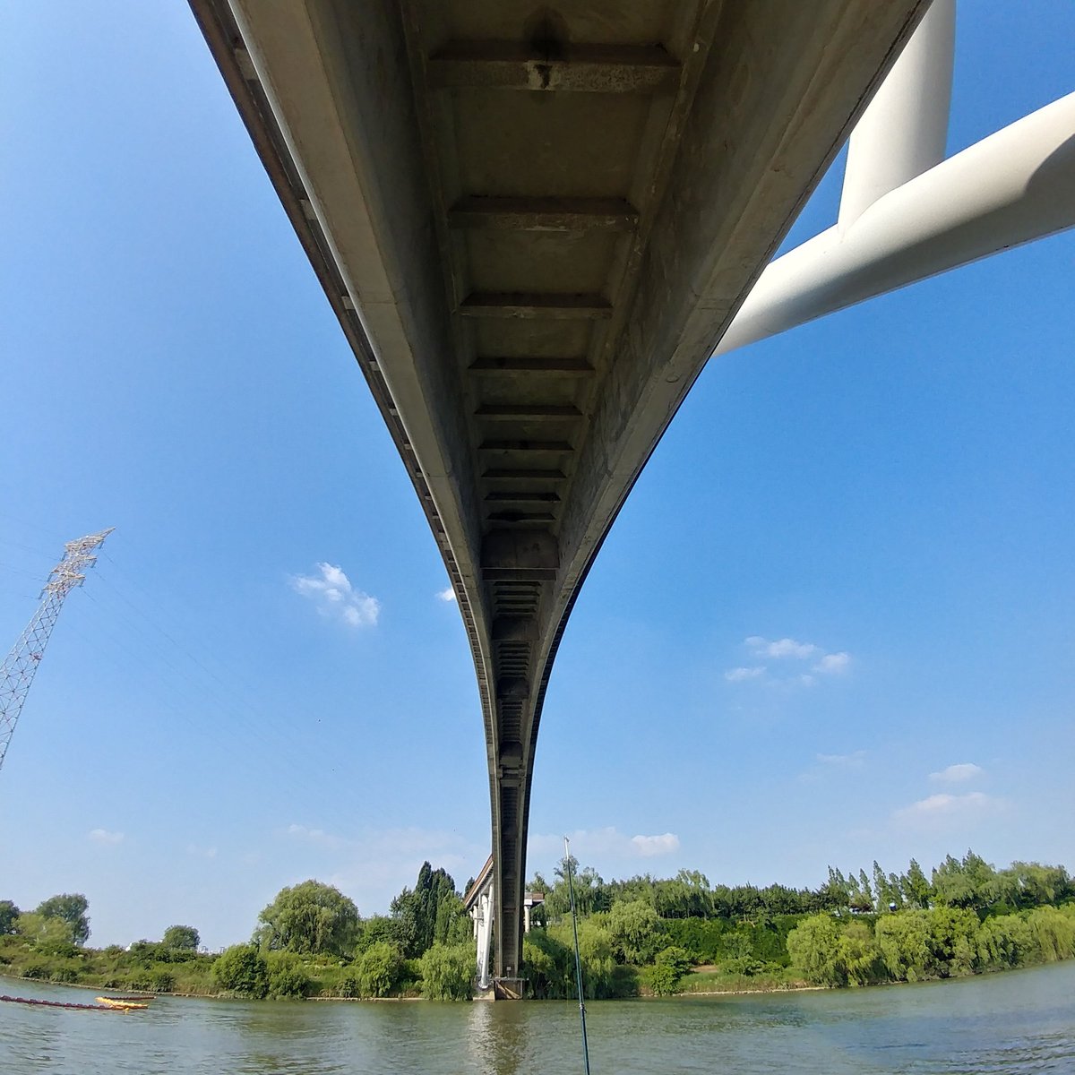 geouyun's tweet image. 